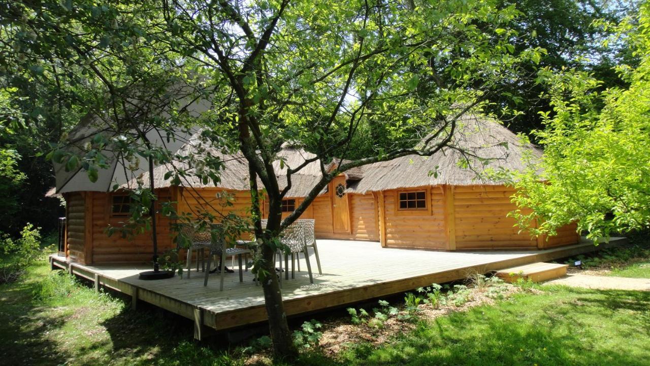 Tonn"O Loisirs Villa Servel Exterior photo